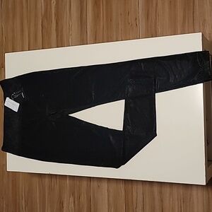 Black Leggings With Tiny Gray Dots